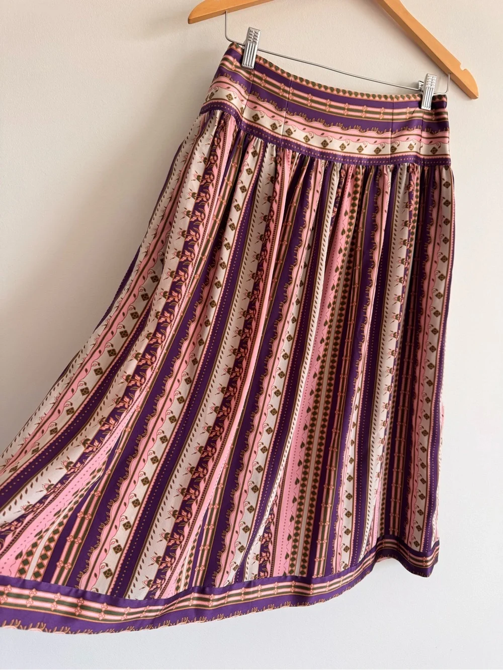 Tory Burch | Rare 100% Silk Burnout Pleated Midi Skirt ~ MSRP $498 US 2